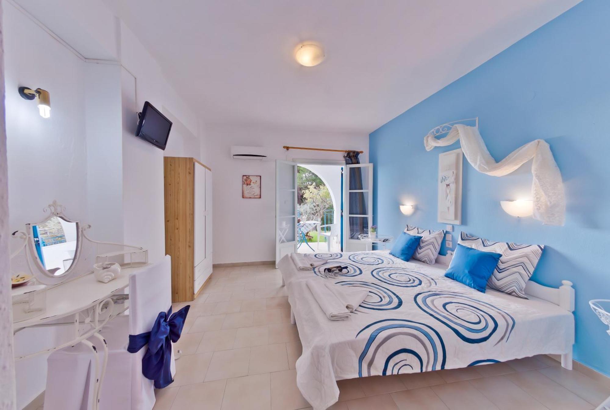 Aelia Studios Koukounaries Ruang foto